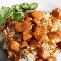 ข้าวเนื้อผัดน้ำมันหอย