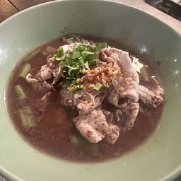 ก๋วยเตี๋ยวเรือหมูออแกนิค