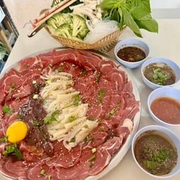 น่องลายชุดพร้อมทาน