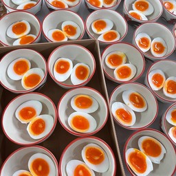 ไข่ยางมะตูม