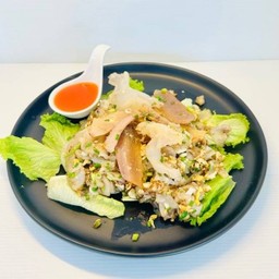 ก๋วยเตี๋ยวดั่ว หมีกกรอบ+กระพรุน