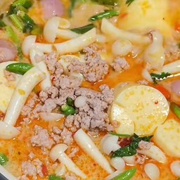 ต้มยำเต้าหู้ไข่+หมูสับ น้ำข้น