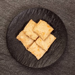 ฟองเต้าหู้ซีส 2 ชิ้น