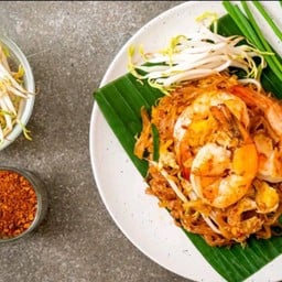 ผัดไทยกระเพราแซ่บ&เบอร์เกอร์