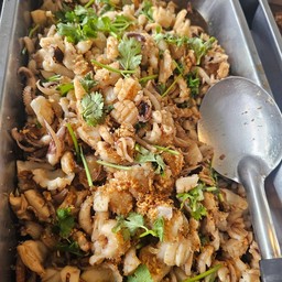 หมึกกะเทียม