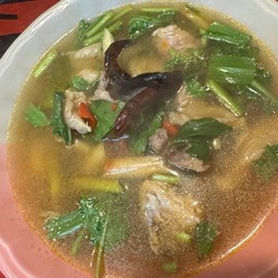 ต้มยำไก่บ้าน