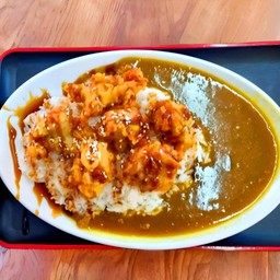 ชุดข้าวแกงกระหรี่ไก่กรอบอิเซไก x ซุปมิโซะ