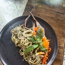 สปาเก็ตตี้แกงเขียวหวานทะเล