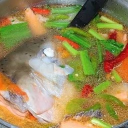 ต้มแซ่บหัวปลาแซลมอน