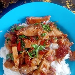ป้าเตี้ยอาหารตามสั่ง(หมูระเบิด)ซอยโรงเจ