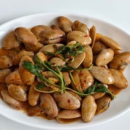 หอยลายผัดพริกเผา