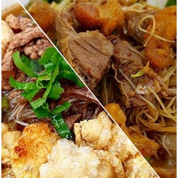 ก๋วยเตี๋ยวหมูตุ๋นน้ำตก + ก๋วยเตี๋ยวคลุกหมู