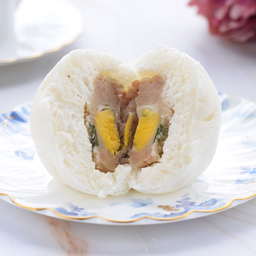 ไส้หมูสับไข่ต้ม