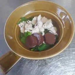 Kao Lao Lueat Mu Mo Din (เกาเหลาเลือดหมูหม้อดิน) - ถนนหัวหิน ห้วยมงคล