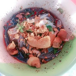 เส้นเล็กน้ำตกหมู