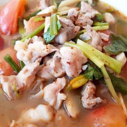 ต้มแซ่บเอ็นไก่