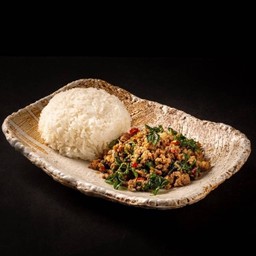 ข้าวกะเพราหมูสับ/Kurobuta Pork Kaprow