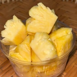 สับปะรด สด หวาน กรอบ