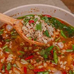 ต้มแซ่บหมูสับ