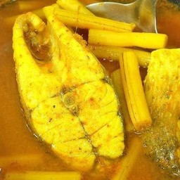 แกงส้มปลากะพง