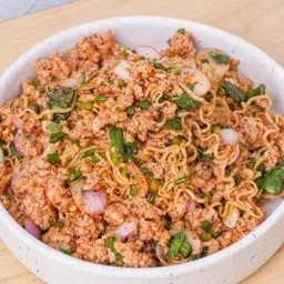 ลาบมาม่าหมูสับ