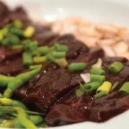 ซอยจุ๊ตับหมู