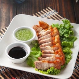 (D)-หมูกรอบซีฟู้ด