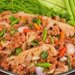 ก้อยเนื้อมะนาว(ดิบ)