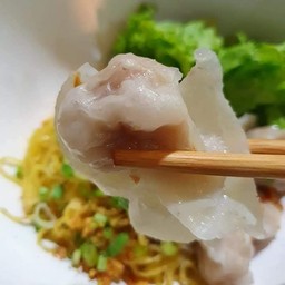 บะหมี่เกี๊ยวปลา ธรรมดา