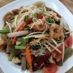 ตำมั่วแคปหมู