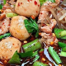 มัก กะเพรา&ก๋วยเตี๋ยว