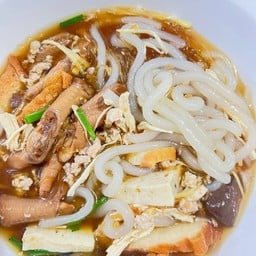 ต้มเส้นผสมก๋วยจั๊บ