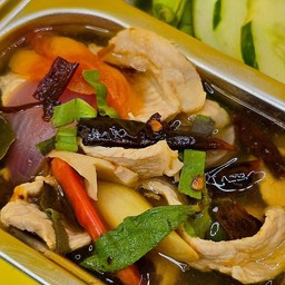 ข้าวไข่เจียว/ไข่ดาว + ต้มแซบ