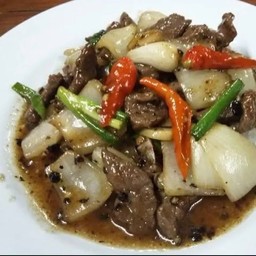 ผัดพริกไทยดำ