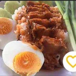 ข้าวหมูกรอบ