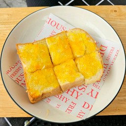 ปังแยมสับปะรด