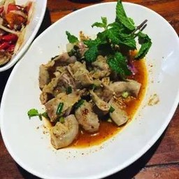 ลาบไส้อ่อนหมู