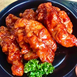 สันในไก่กรอบ ราดซอสเกาหลี