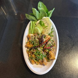 ลาบปลาทอด (ครึ่งตัว)