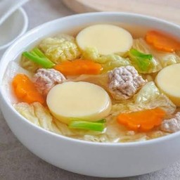 แกงจืดเต้าหู้ไก่สับ