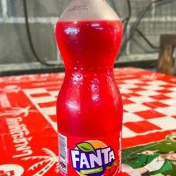 แฟนต้าน้ำแดง