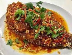 ปลากะพงราดพริก (1ตัว)