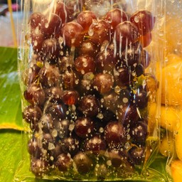 องุ่น แดงไร้เม็ด