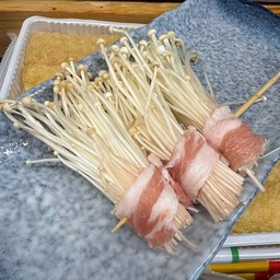 สามชั้นพันเห็ดเข็ม