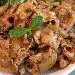 สามชั้นย่างซอสแจ่ว