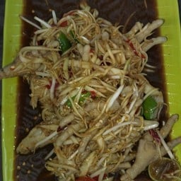 ชมพู่ส้มตำอีสาน