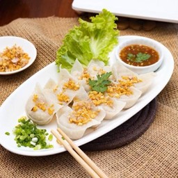 (D)-เกี๊ยวปลาลวกจิ้ม