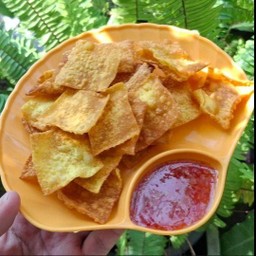 เกี๊ยวทอด + น้ำจิ้ม