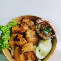 ครัวน้องยูโร หมู่บ้านชัยยันต์