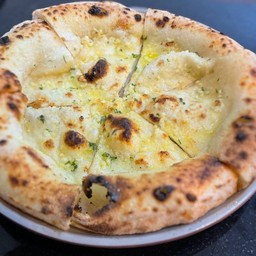 Garlic Pizza